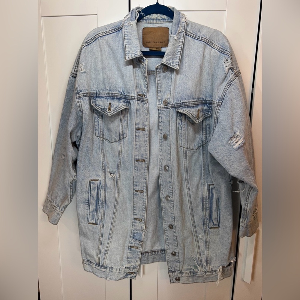 American Eagle Outfitters Light Blue Distressed Denim Jacket